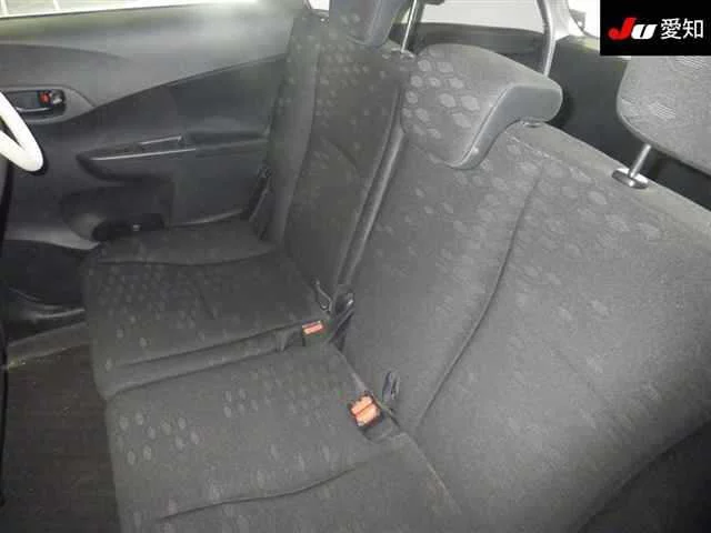 Subaru Trezia  с аукциона в Японии