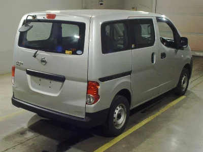 Nissan NV200 VANETTE VAN