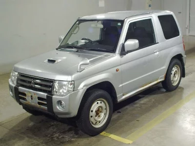 Mitsubishi Pajero Mini
