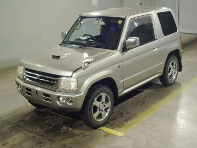 Mitsubishi Pajero Mini