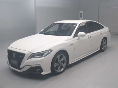 Toyota CROWN HYBRID