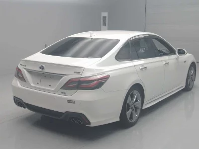 Toyota CROWN HYBRID