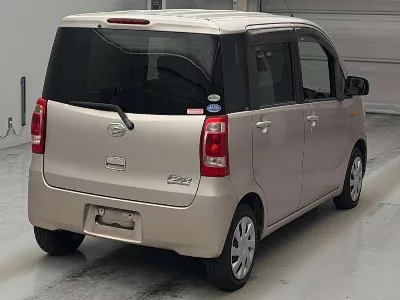 Daihatsu TANTO EXE