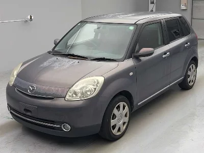 Mazda Verisa