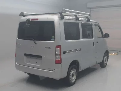 Daihatsu Gran Max