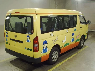 Toyota HIACE WAGON