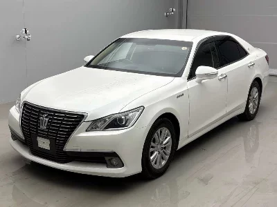 Toyota CROWN HYBRID