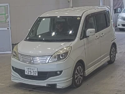 Mitsubishi Delica D:2