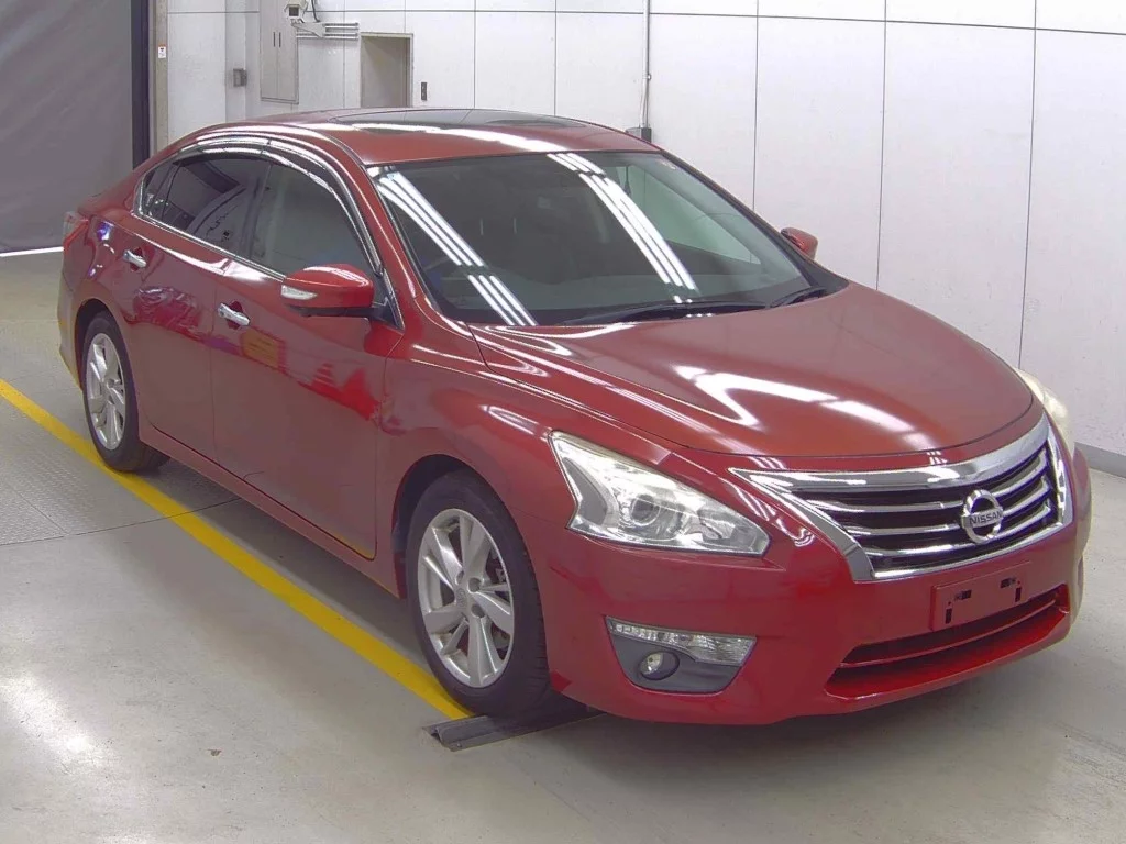 Nissan Teana  с аукциона в Японии