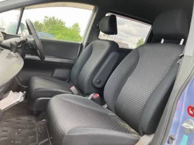 Honda Freed Spike