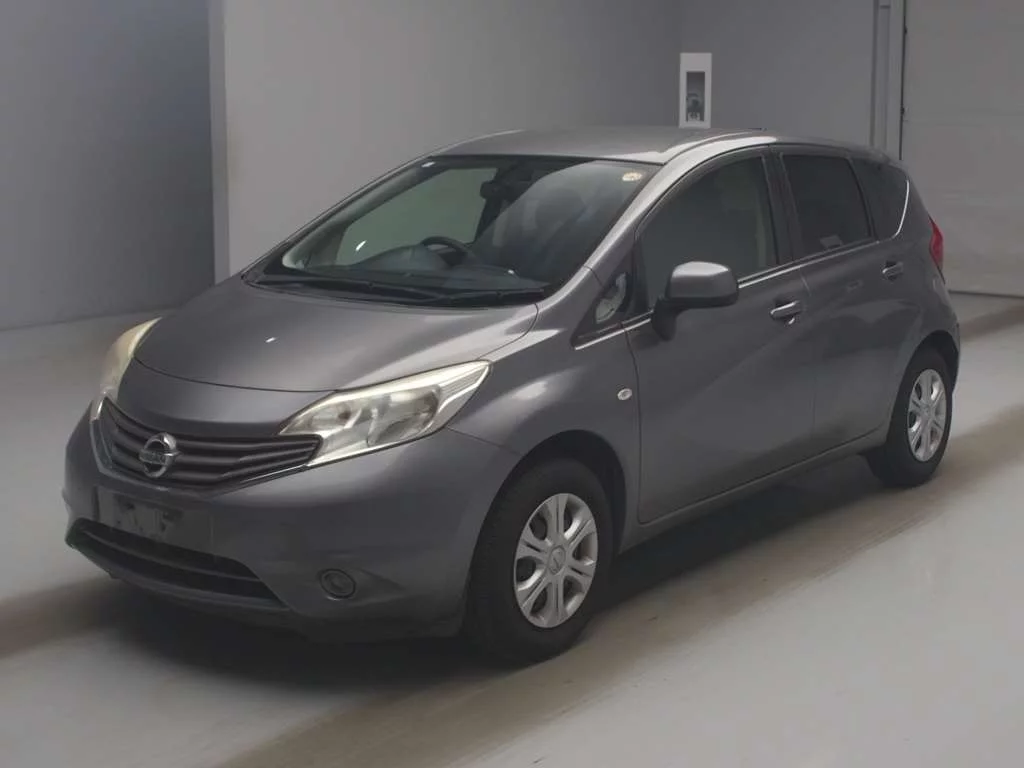 Nissan Note  с аукциона в Японии
