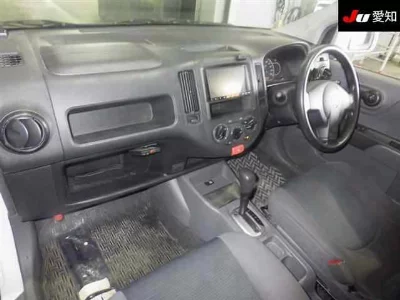 Nissan AD VAN