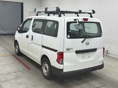 Nissan NV200 VANETTE VAN