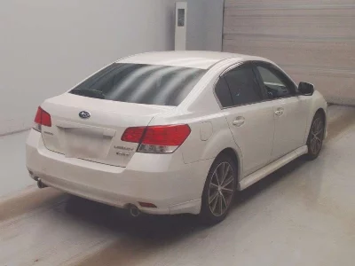 Subaru Legacy B4