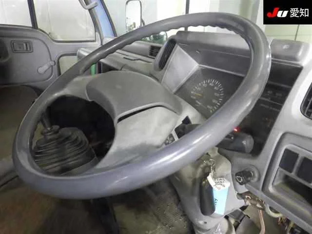 Nissan Atlas  с аукциона в Японии