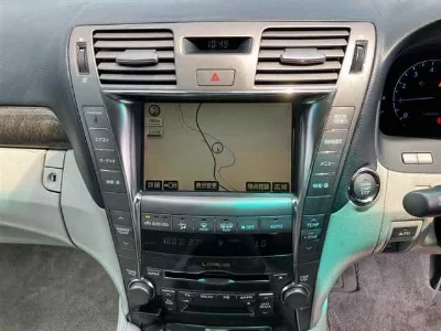 Lexus LS460L