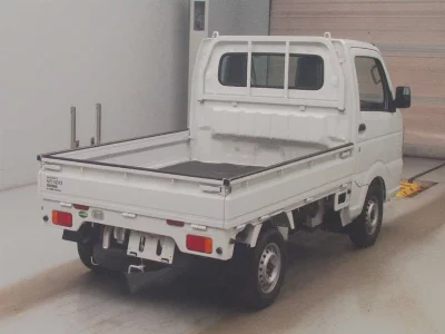 NISSAN NT100 CLIPPER