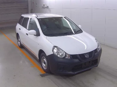 Nissan AD