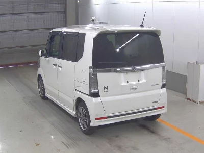 Honda N BOX CUSTOM