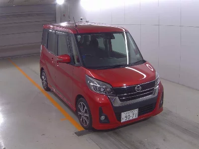 Nissan Dayz Roox