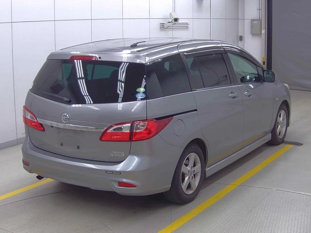 Nissan Lafesta  с аукциона в Японии