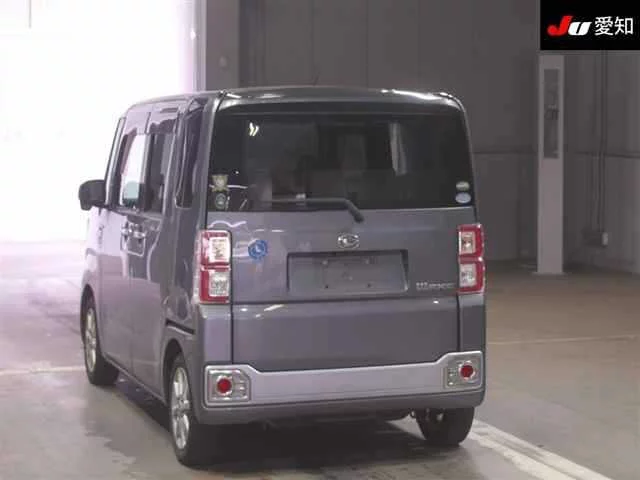 Daihatsu Wake  с аукциона в Японии