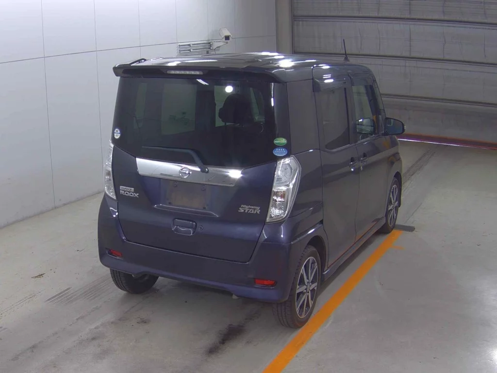 Nissan Dayz Roox  с аукциона в Японии