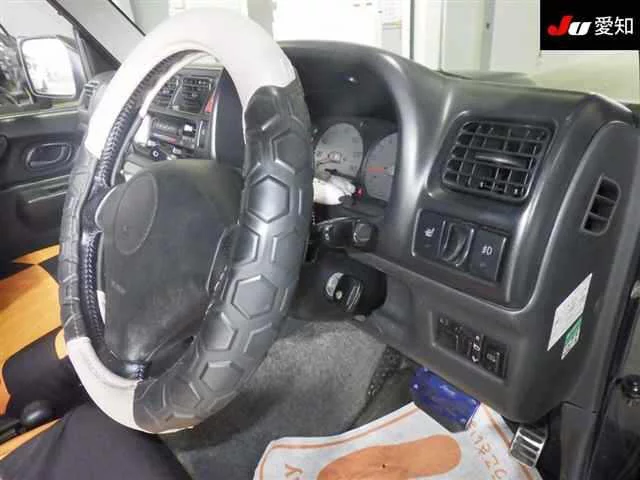 Suzuki Jimny Wide  с аукциона в Японии