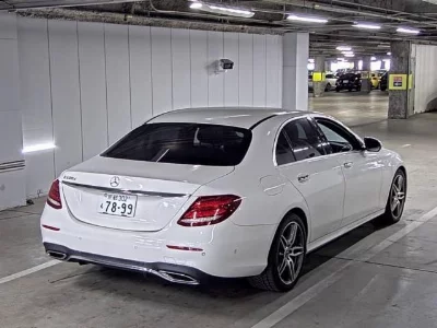 MERCEDES BENZ E CLASS