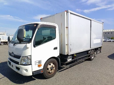 Hino Dutro