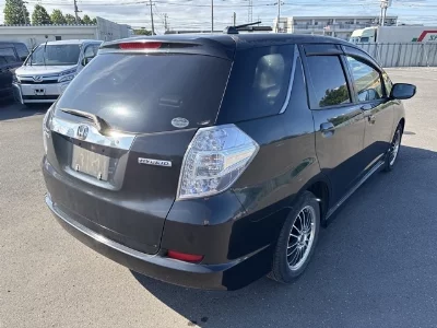 Honda FIT SHUTTLE HYBRID