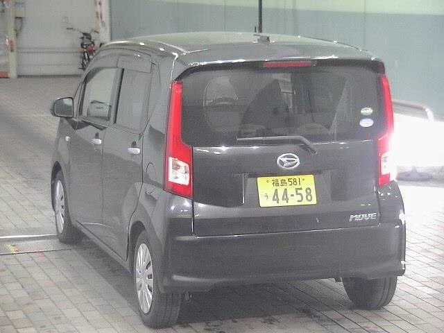 Daihatsu Move  с аукциона в Японии