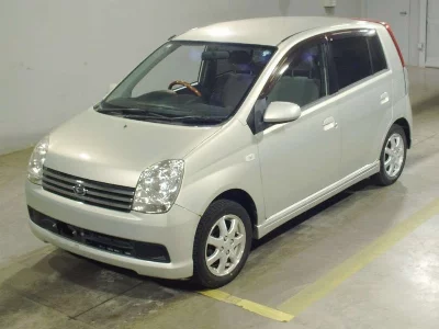 Daihatsu Mira Avy