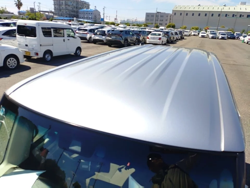 Honda N-Box  с аукциона в Японии
