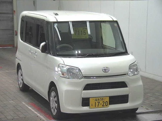 Daihatsu Tanto  с аукциона в Японии