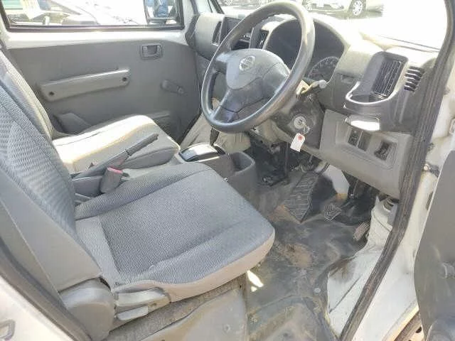 Nissan NV100 Clipper  с аукциона в Японии