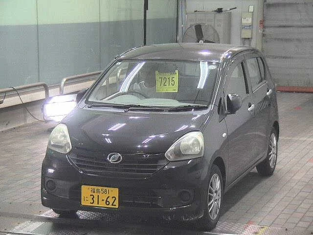 Daihatsu Mira e:S  с аукциона в Японии