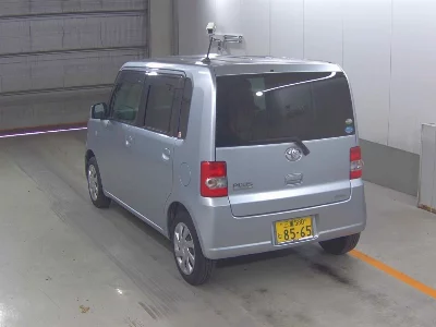 Toyota Pixis Space
