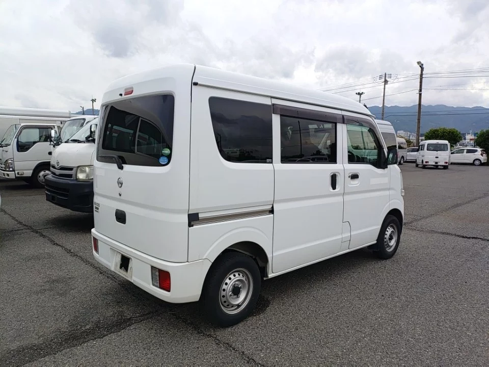 Nissan NV100 Clipper  с аукциона в Японии