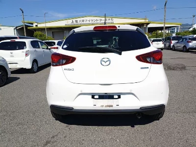 Mazda Mazda2