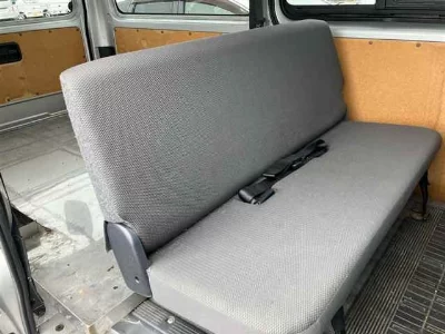 TOYOTA REGIUS VAN