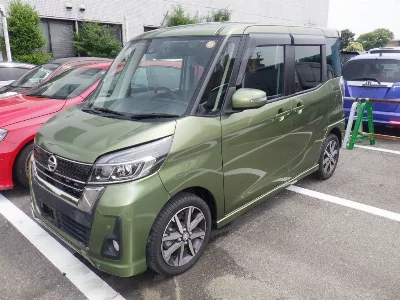Nissan Dayz Roox