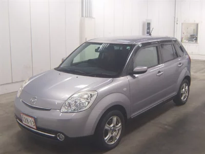 Mazda Verisa