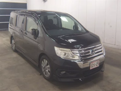 Honda STEPWGN SPADA