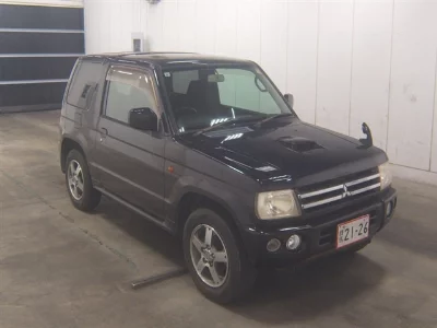 Mitsubishi Pajero Mini