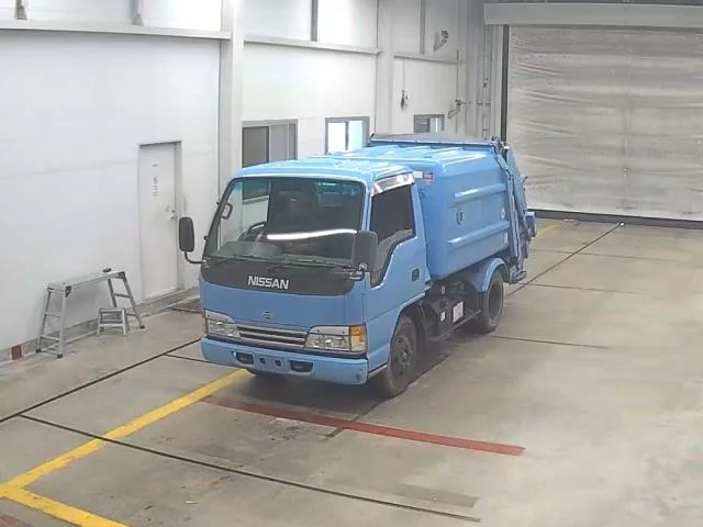 Nissan Atlas  с аукциона в Японии