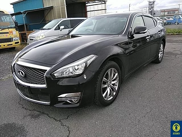 Nissan Fuga  с аукциона в Японии