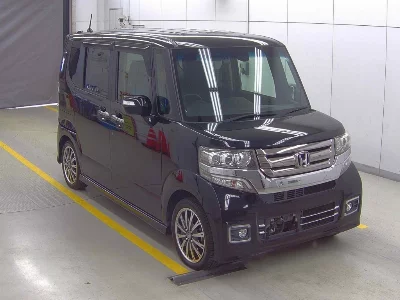 Honda N BOX CUSTOM