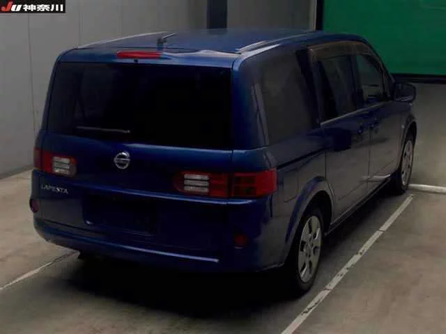 Nissan Lafesta  с аукциона в Японии
