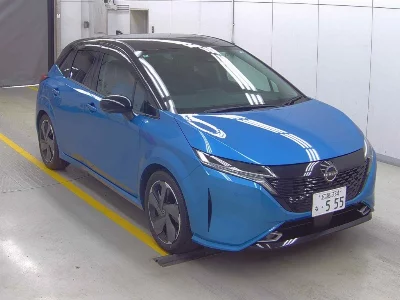 Nissan Aura